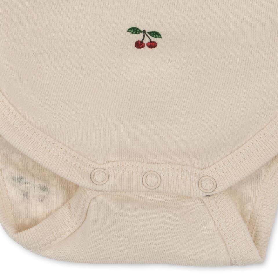 Newborn rompertje - Cherry body