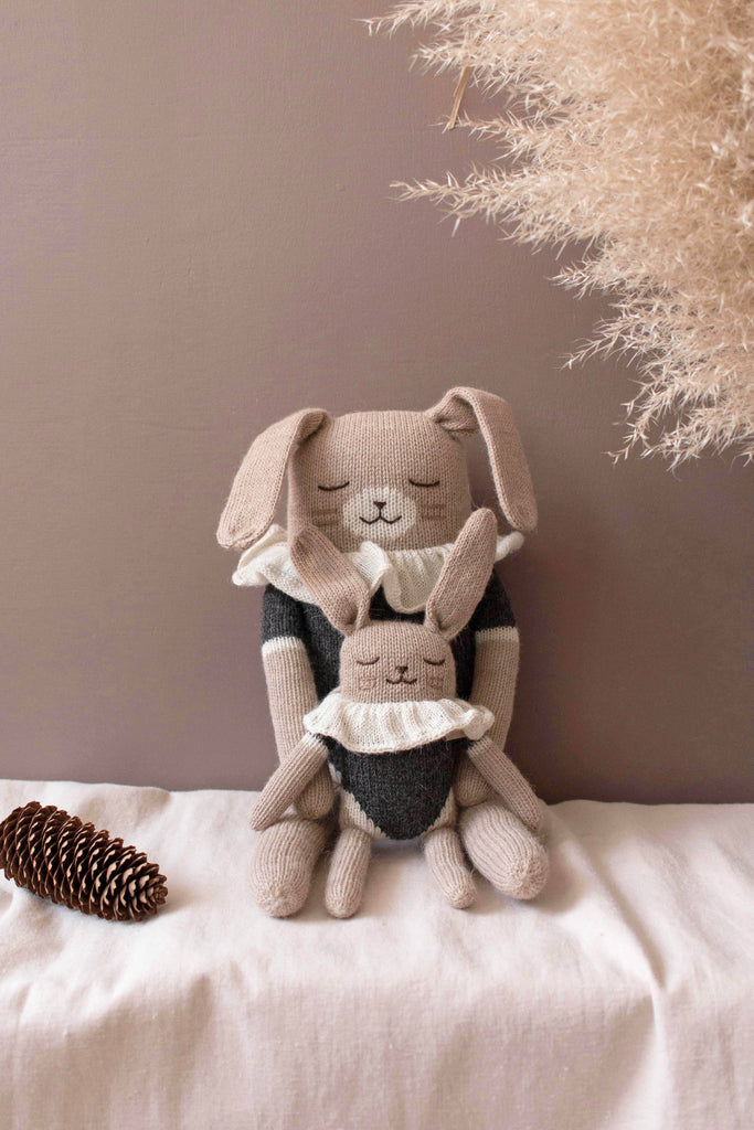 Main Sauvage - Grote knuffel Bunny bodysuit - Black