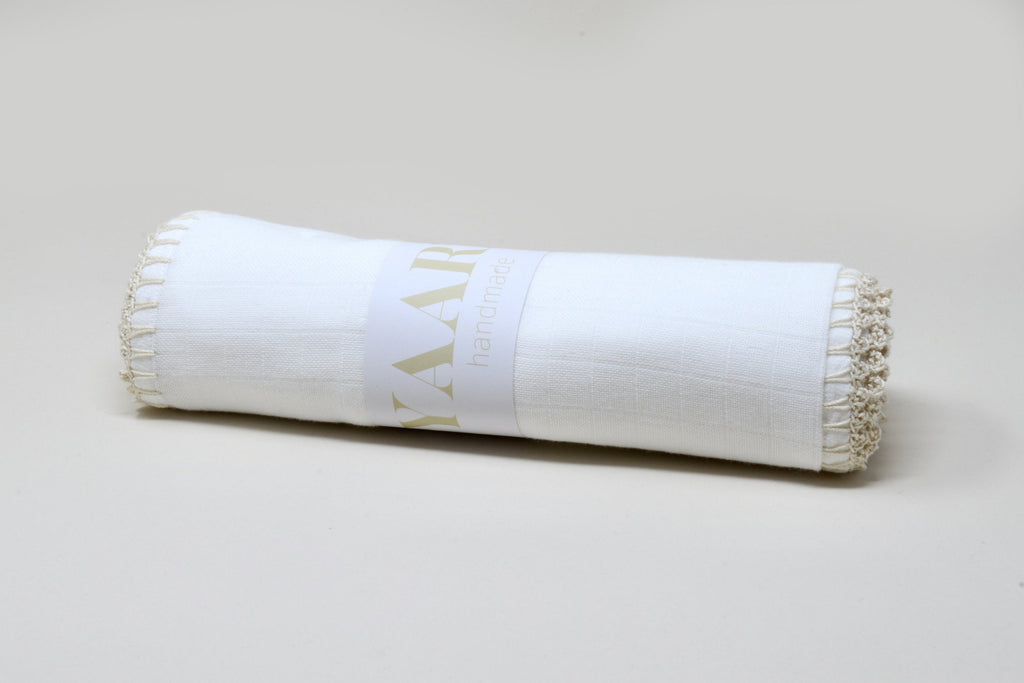 Yaarn - Muslin swaddle 120x120cm handgemaakt Large - Beige