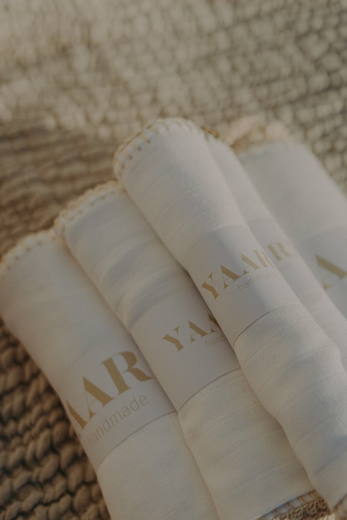 Yaarn - Muslin swaddle 120x120cm handgemaakt Large - Beige