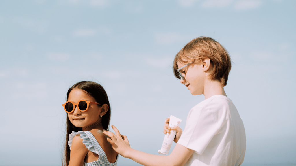 Covering your kids with sunscreen: 10 must-knows