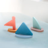 Set van 3 drijvende bootjes