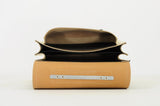 Lederen schooltas met magneetsluiting - Gold